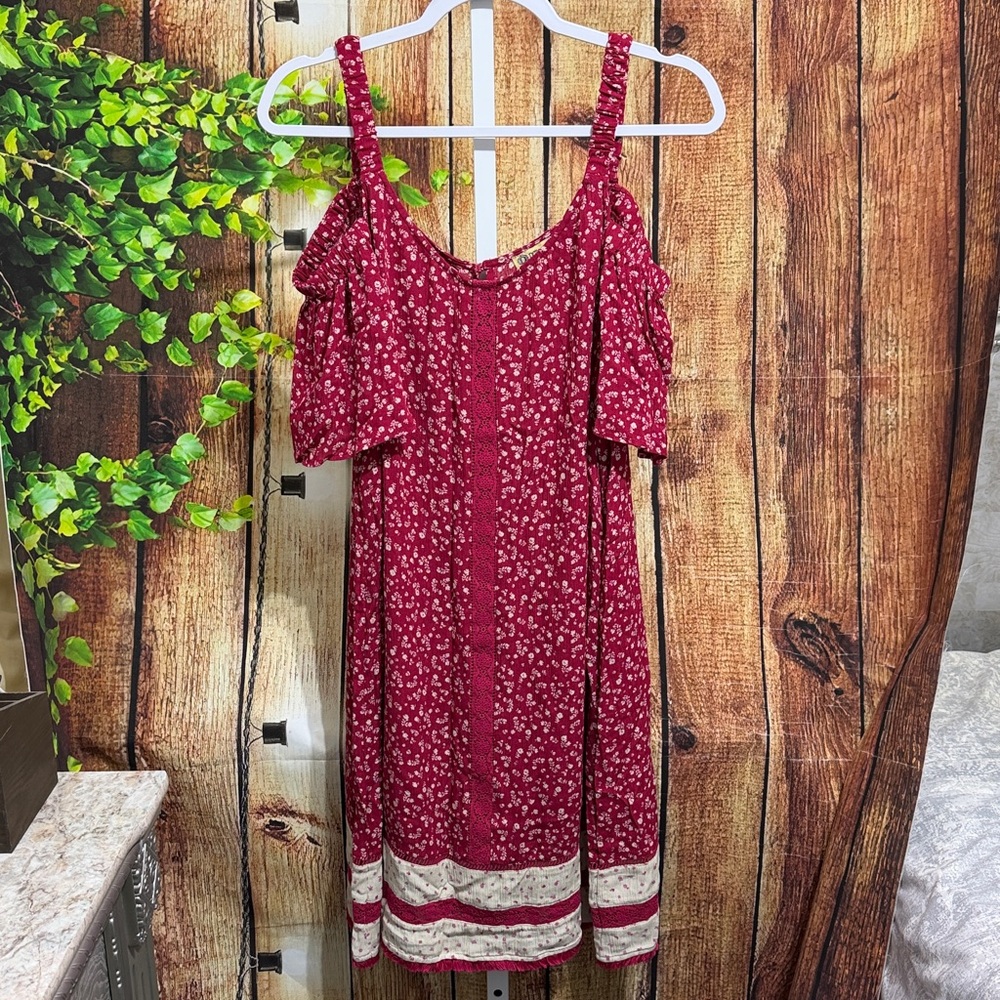 Democracy Cold Shoulder Dress Size L